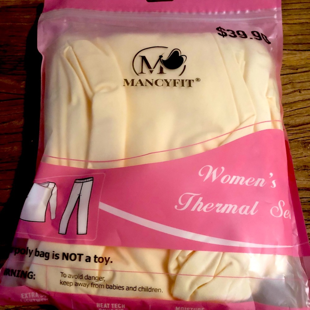 Women’s Thermal Set